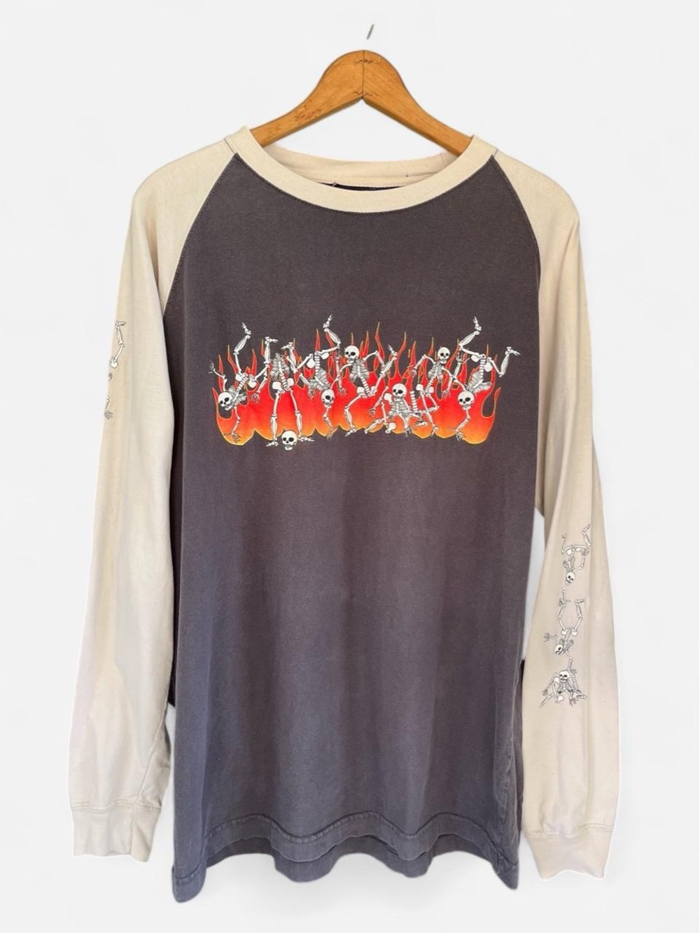 Y2K Skeleton Flame Raglan Long Sleeve Heavyweight Skull Graphic Shirt M